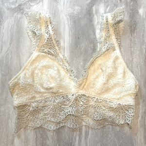 Ivory Lace Lightly Lined Bralette